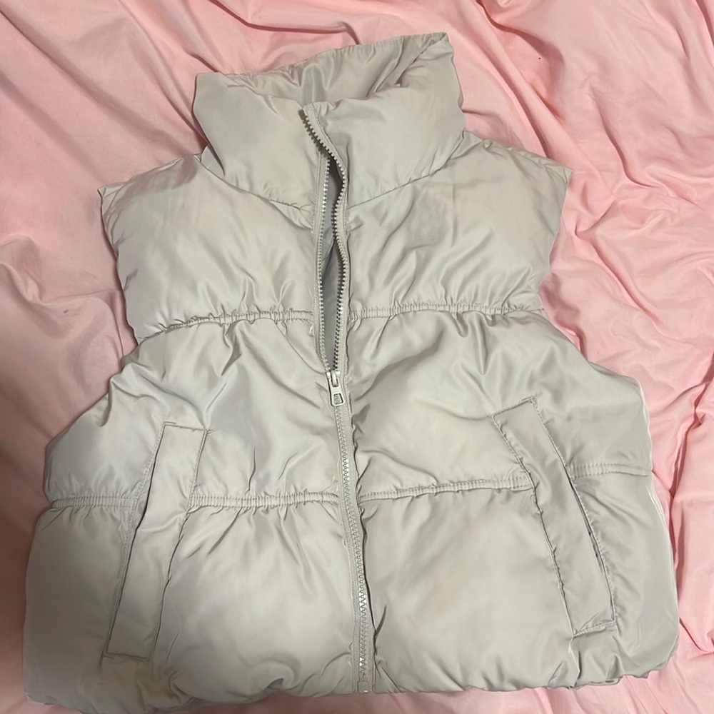 H&M vest size M
